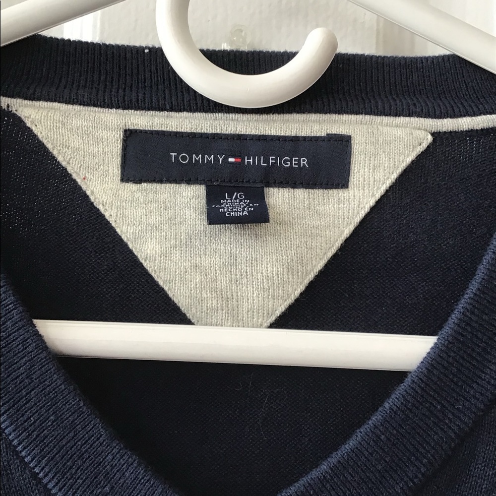 Sweater - Picture 8 of 8